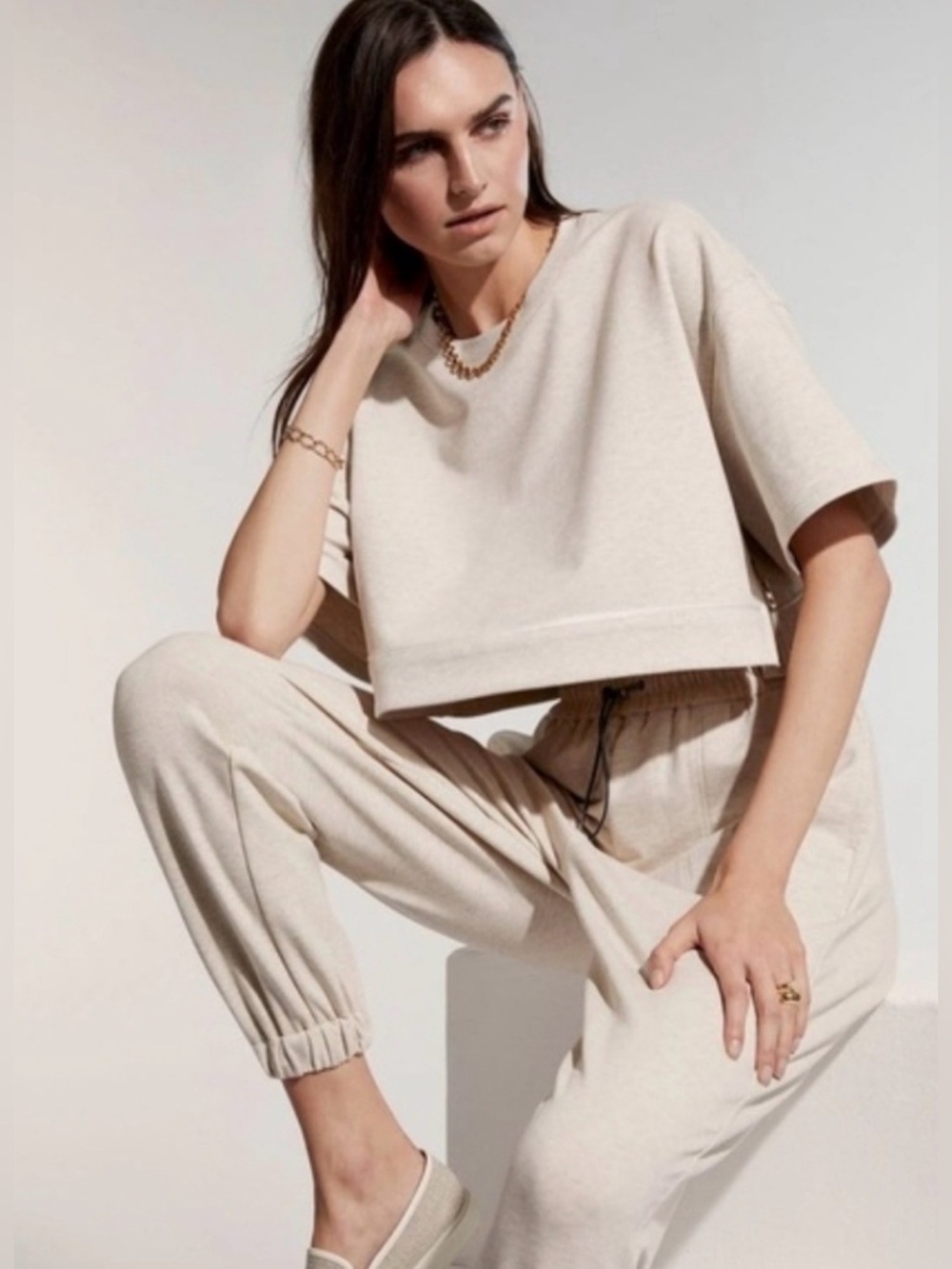 Varley Cream Cropped Short Sleeve Sweatshirt
